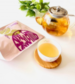 【謹製 琉球島桑茶 50包】暑くなってくると、冷たい飲みものばかり選びがちだけど、食後やおやつの時間に、香ばしいお茶をゆっくり飲むとホッとするんですよね。「琉球島桑茶」は、沖縄県産の…のInstagram画像