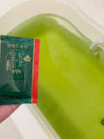 松寿の宝湯（しょうじゅのたからゆ）医薬品製造会社の和漢薬研究所から発売された入浴剤爽やかな香りが広がり、森林浴をしているようなリラックス感を楽しめます！！入浴後はポカポカでお肌がしっとり😍…のInstagram画像