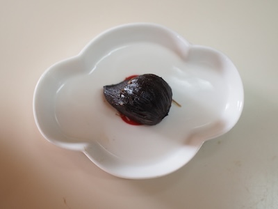 口コミ:⭐︎ 安心健康ライフ株式会社さん 熟成黒にんにく「黒青森」 200g各サイズ片詰合せ 野菜炒めに!お好み焼きに!の画像(5枚目)