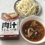 ＜麺でおいしい食卓＞肉汁うどんつゆ関東や武蔵野地域を中心に食べられている郷土料理です✨正田醤油の3種のしょうゆをブレンド使用しだしには枕崎産鰹節、乾燥椎茸、昆布の３種を使用豚のコク深い旨…のInstagram画像