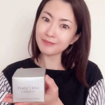 夏に向けて早めの対策始めました！使うのは、W美白有効成分を新配合した「パーフェクトワン　薬用ホワイトニングジェル＜医薬部外品＞これ以上、紫外線によるシミを増やしたくないし…保湿も美白*ケア…のInstagram画像