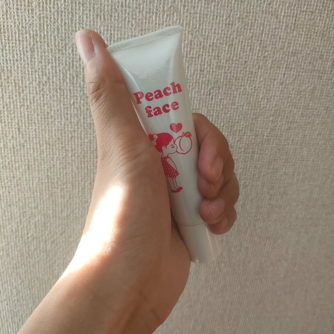 口コミ投稿：顔のうぶ毛のケアがクリームを塗るだけで手軽にできてとてもいいです。洗顔後に塗る…