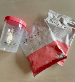 コラゲネイドHGモニターさせていただきましたコラーゲンペプチドとヒアルロン酸・グルコサミン・コンドロイチン等が一度に摂取出来る粉末コラーゲンです飲みものや料理にそのまま入れてやや特有の風味…のInstagram画像