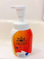 ．太陽のさちEX デオドラント泡ボディソープ‪🧡‬‪．柿渋で洗うやさしい泡のニオイケア。．もこもこ泡で優しく洗えて、ポンプもすごく押しやすく、すぐに泡が出てくるので洗いやすい🌿1プッシュ…のInstagram画像