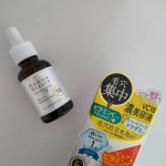 ケアナボーテ　VC10濃美容液ピュアビタミンC10％高配合の美容液。毛穴目立たなくする※1お肌のくすみ※2も同時にケア※1 うるおいによる※2 乾燥による⁡⁡薄い黄色味の美容液サ…のInstagram画像