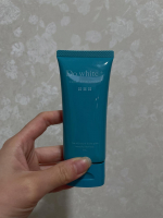 メイク落としで、美白ケア。洗うたび、透明感アップ🌿💧♡落とすだけじゃ、もう物足りない！do white+（チューブタイプ）は、薬用成分配合の美白クレンジングジェル。🌿 天然由来成分9…のInstagram画像