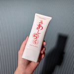 【あしらくジェルクリーム】乾燥からくる足の違和感を改善するためのクリーム。たかが乾燥、されど乾燥。荷重がかかる部分だけにトラブルが起きやすいパーツです。薄型チューブですが予想以上にたっぷり…のInstagram画像