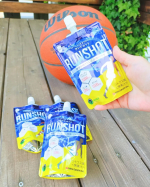 .運動後のリカバリードリンク"ランショット"息子くん(12)がこれを見て「俺飲みたい！動いたあとにこういうの飲んでみたいんだよ」というのでお試ししてみたよー♪私はインドア中のインドアで運動…のInstagram画像