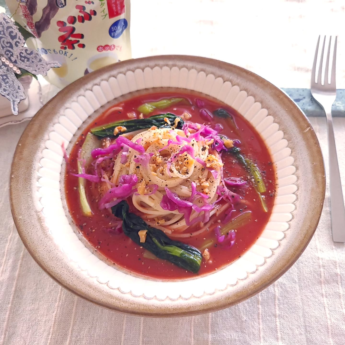 口コミ投稿：冷たいパスタでおうちランチ🍝ホットはもちろん、冷水でも飲みやすい『減塩こんぶ茶』…