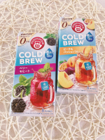 コールドブリューピーチ＆パッションフルーツ/ベリー モヒート「コールドブリュー」は、ポンパドールの水出しハーブティーシリーズポンパドールらしいオシャレなパッケージ✨️開封すると個包装にな…のInstagram画像