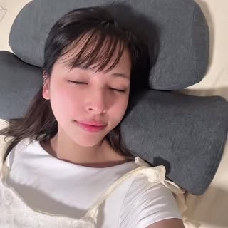 口コミ投稿：𓈒𓏸首と肩がホッとする枕PLUSこれを使って数週間...首と肩の凝り感が軽くなったきがす…
