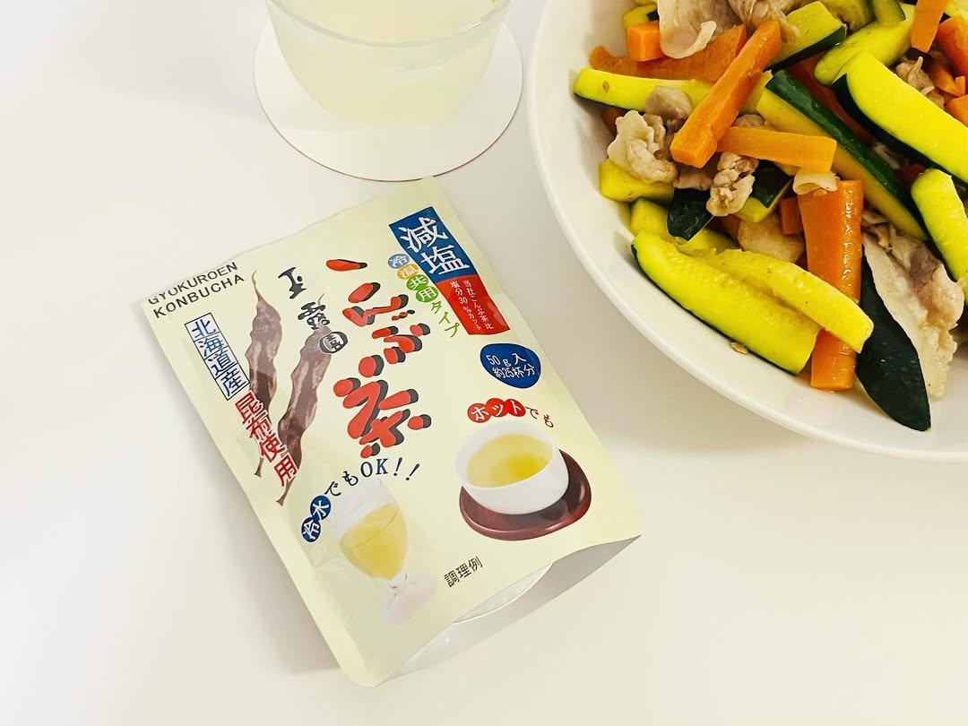 口コミ投稿：【玉露園「減塩こんぶ茶」】玉露園のこんぶ茶標準品に対して塩分を30%カット。減塩タ…