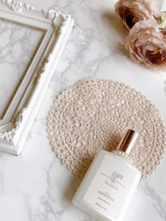 BIBIDAYInnocence Freesia オードトワレ 30ml「美々な日々を」 日々を美しく過ごして欲しい、そんな願いを込めた、香りにこだわったブランドのBIBIDAY。そんな…のInstagram画像