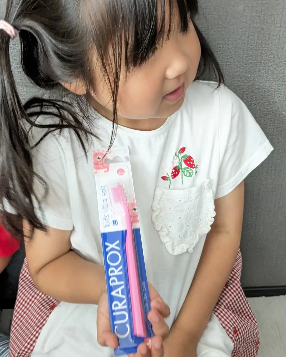 口コミ投稿：🪥@curaproxjapanクラプロックスキッズ　子ども歯ブラシ(4歳～12歳)スイス生まれの歯…