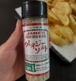 クレイジーソルト❤️⁡Xmas生まれの『クレイジーソルト』は毎日の料理を特別に変える、万能のハーブ&スパイス調味料です❗️⁡クレイジーソルトを使えば、イタリアン、メキシカン、アジアンなどさまざ…のInstagram画像