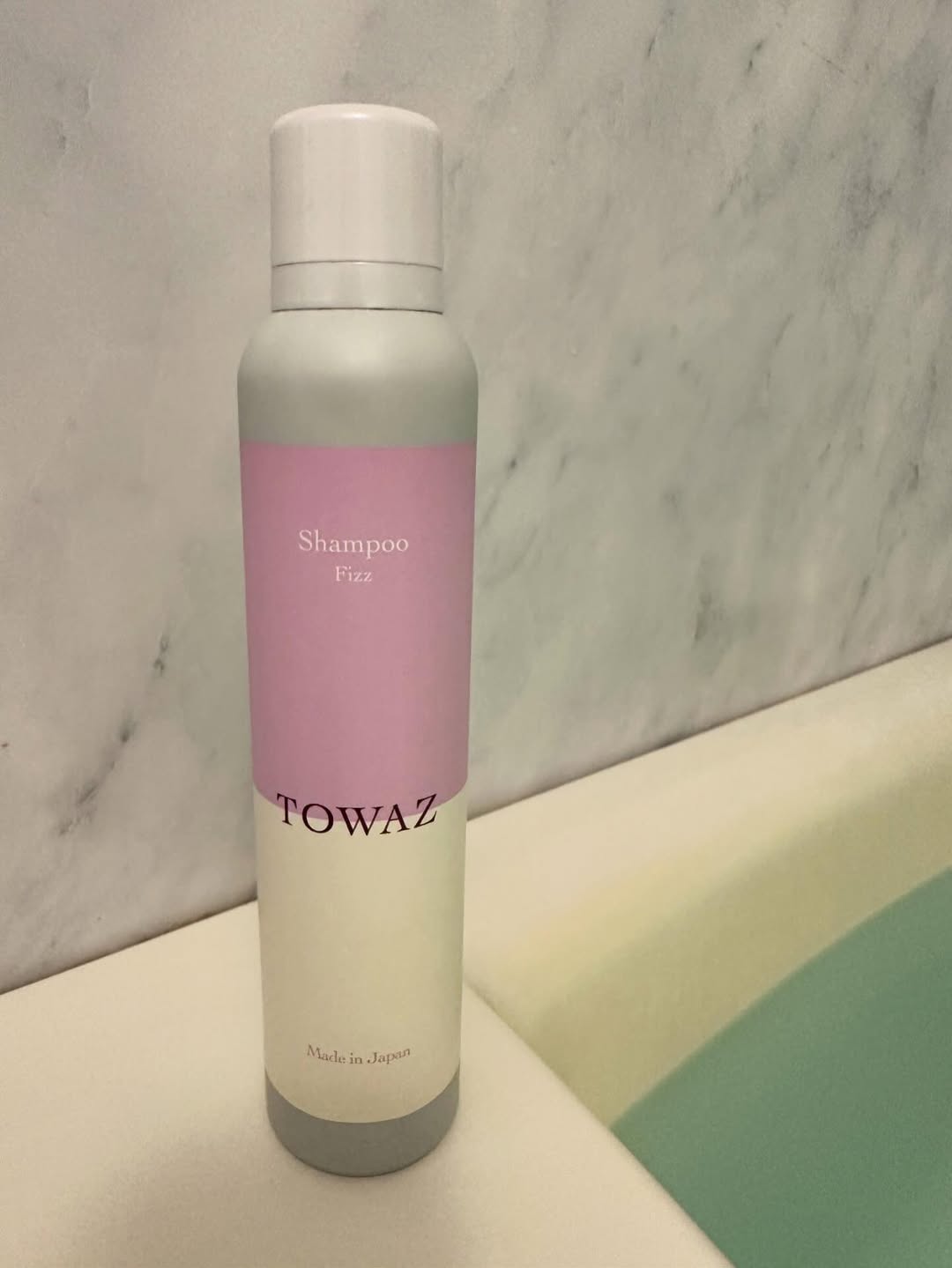 口コミ投稿：♡TOWAZ 炭酸泡シャンプー♡のご紹介です❤️😊⁡髪や頭皮を美しく保つ、モチモチの“炭酸※…