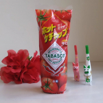「タバスコブランドグルメパートナー ホットケチャップ」は、甘さ控えめ、ピリッと辛くてコクのある風味が特徴の大人味ケチャップ。 つける・かけるだけでなく、アレンジ自在の調味料で、フライドポテトやウイ…のInstagram画像