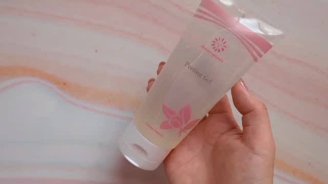 口コミ投稿：クリスタルビューティ ピーリングジェルお顔～全身に使えるピーリングジェル刺激の多…