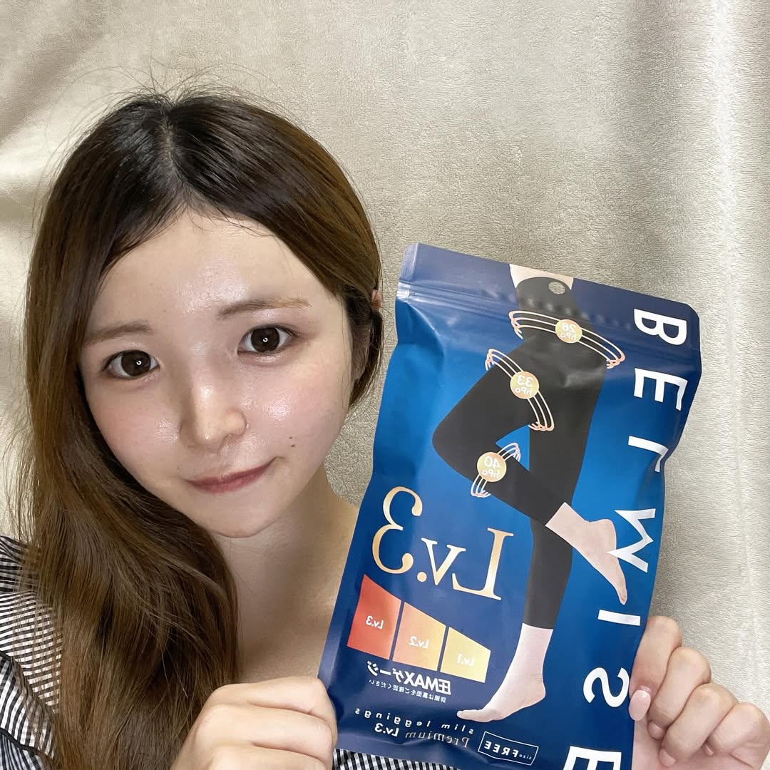 口コミ投稿：【一日中、頑張る私の味方✨】締めつけすぎず、でもしっかり整える。**スリムレギンス…