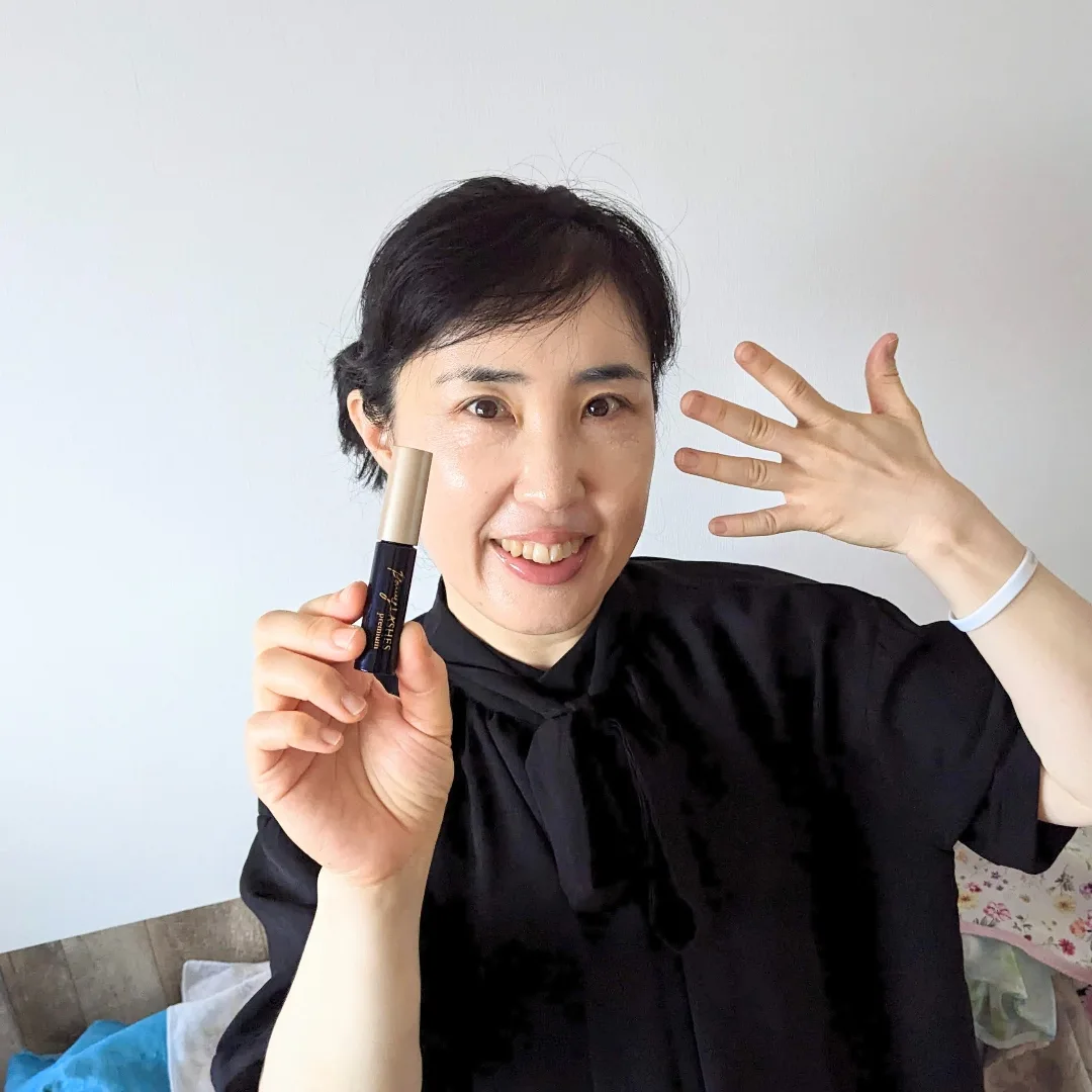 口コミ投稿：ブラシが縦にも横にも使えて　際まで塗りやすい🌈7/22発売の大注目の新商品です🎊👁️ボ…