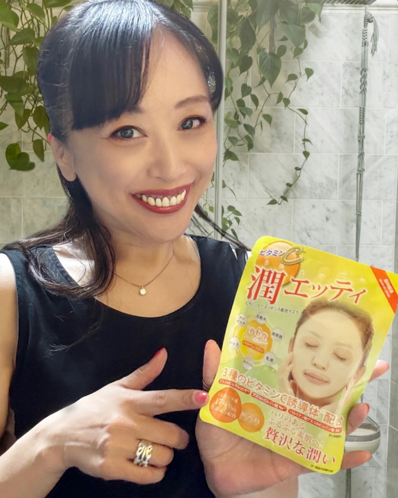 口コミ投稿：贅沢な潤いを実感できるフェイスマスク！潤エッティ(C)を使ってみました☆彡こちらは…