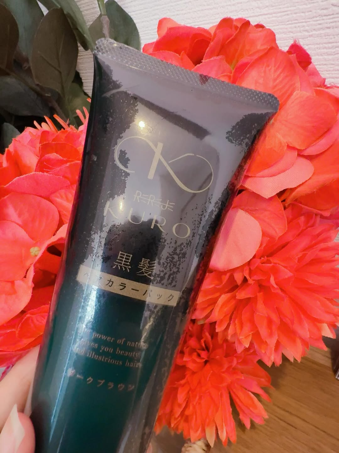 口コミ投稿：薬用リリィジュKUROと黒髪ヘアカラーパックを引き続きお試ししています。こちらは、…