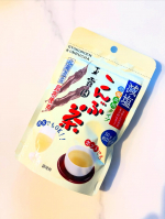 暑い夏に、冷やして飲むこんぶ茶！こちらはなんと、こんぶ茶生誕107年目の老舗、「元祖こんぶ茶」の玉露園さまのお茶。猛暑が続く中、ミネラルたっぷりで冷やしても美味しいこんぶ茶は夏の体にぴったり。…のInstagram画像