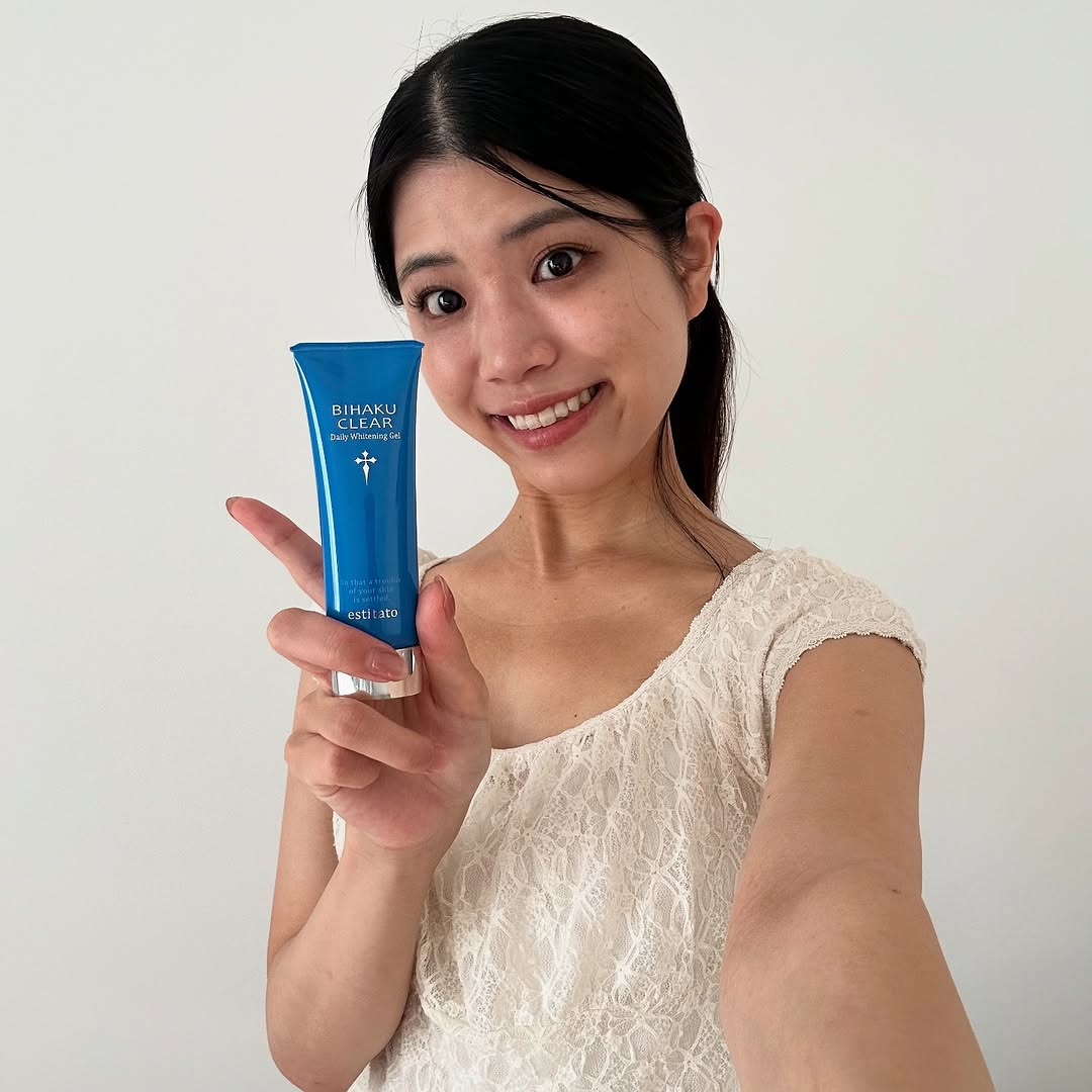 口コミ投稿：【PR】美白オールインワンゲル「ビハククリア」.のびが良くて肌に吸収しやすいオール…
