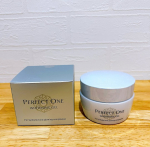 これ1つで6役.ᐟ.ᐟ.ᐟ多機能なオールインワンジェル🤍୨୧‥∵‥‥∵‥‥∵‥‥∵‥‥∵‥‥∵‥୨୧　パーフェクトワン 　　薬用ホワイトニングジェル　　　　　　＜医薬部外品＞୨୧‥∵‥‥…のInstagram画像