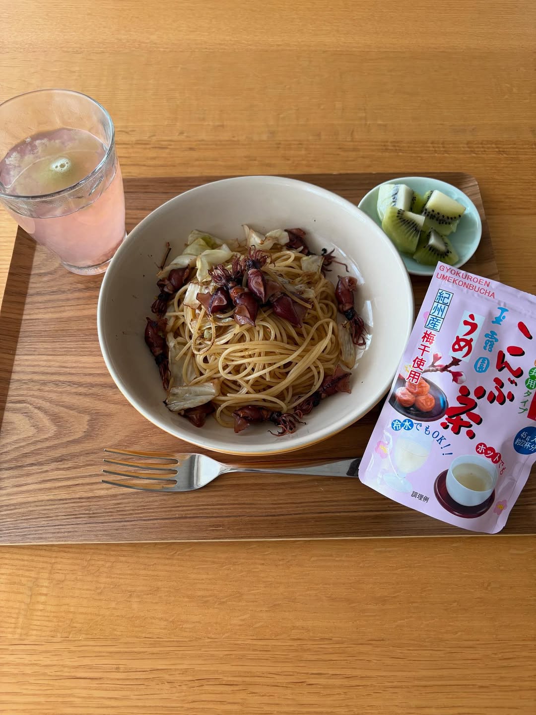 口コミ投稿：玉露園さんの「減塩梅こんぶ茶」をホットでいただきました☕️さらに今日はパスタの味…