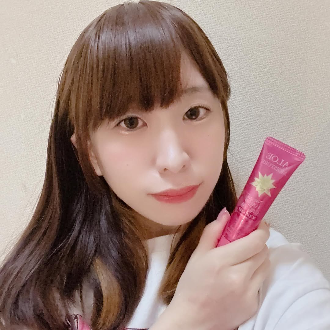 口コミ投稿：今回は、安心健康ライフさんの「アロエモイスチャーローズ ハンドクリーム」を、使っ…
