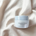 @perfectone_info 様✨パーフェクトワン 薬用ホワイトニングジェル✨　　　　　　　　　(医薬部外品)ひとつで6役が嬉しい✨多機能オールインワンジェルでW美白有効成分がシミの原…のInstagram画像