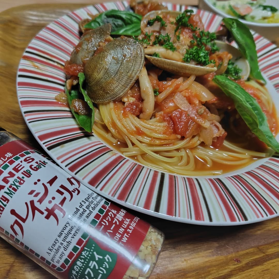 口コミ投稿：クレイジーガーリックをモニターしました🎶 ガーリックの風味がきいた調味料で、炒め…
