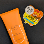 【あつめの毛穴ホットクレンジング】温感クレンジングは好きですか？グリセリンの「空気中の水分を吸収し熱を発する原理」を利用したものですが、特性をうまく生かした商品ですよね。商品名に”あつめの…のInstagram画像