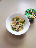 2025.9モニプラ様より、#清水食品 の#サババジル のモニターをさせていただきました。こちらのサバ缶は、バジルペーストで味付けされたものになります。固形部分が100g246kcal中…のInstagram画像