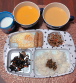 ☔️☁️☀️🌈清水食品様から植物素材の優しい味わいのポタージュが届いたので、早速朝ごはんに息子といただきました🥣(ポタージュ以外はシャレっ気のないメニューでお恥ずかしいですが…😅)今朝はポ…のInstagram画像