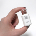 HABA 数量限定発売スクワランフローラルリフトスクワラン 15mL髪の毛、ボディ、爪など顔以外でも使ってみました。少量でも伸びがよく、べたつかずしっとりした使用感がよかったです。顔だけじゃな…のInstagram画像
