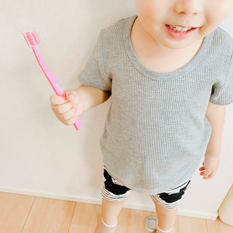 口コミ投稿：「クラプロックス　キッズ　子ども歯ブラシ」スイス生まれの歯ブラシ「クラプロック…