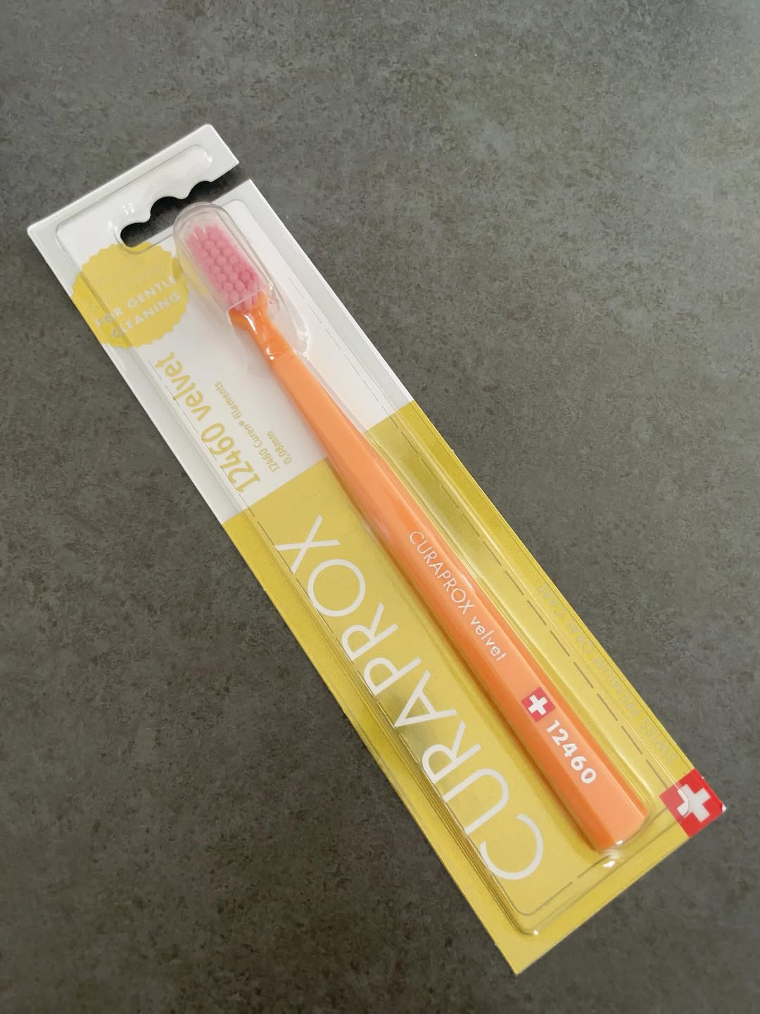 口コミ投稿:クラプロックスCS12460 ベルベット 🪥極細の柔らかな毛先を12,460本も詰め込んだ歯を…