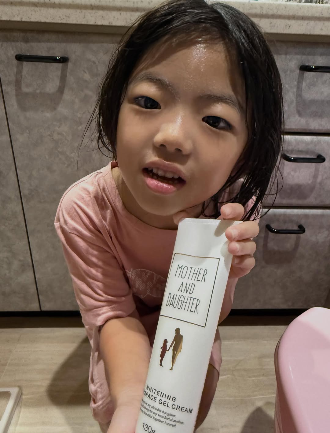 口コミ投稿：マザーアンドドーター・医薬部外品ホワイトニングボディ＆フェイスジェルクリーム使…