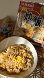 【大阪王将　チャーハン＆中華惣菜の素】でパパっとかんたんにお店の本格中華を作ってみたよ〰️🍴☑フライパンでできるスタミナから揚げ粉☑炒飯の素☑レンジでかに玉の素☑えび塩炒飯の素☑豚肉と玉…のInstagram画像