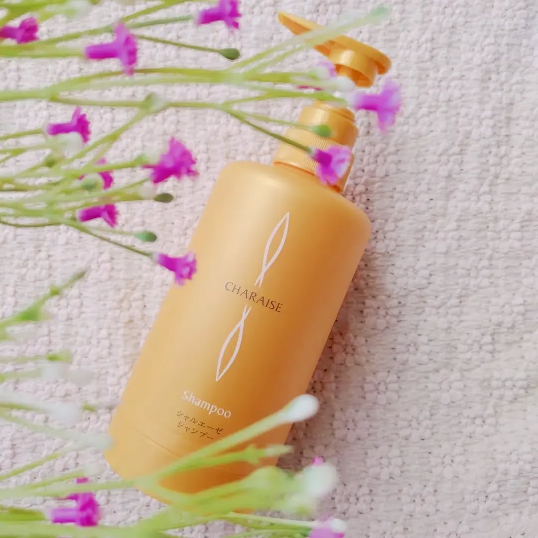 口コミ投稿：シャルエーゼ シャンプーAL＆専用ボトルセット✨✨高級感のあるゴールドのボトル🥺ワク…