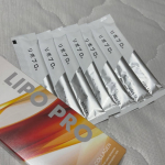 🌷LIPO PRO🌷最近涼しくなってきたけど紫外線とかお肌の乾燥とか疲れが溜まってきて飲み続けてみてみた！やっぱりほんのり桃の味で飲みやすいから普段飽きちゃう私でも続けられた🍑✨1回…のInstagram画像