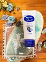 ロゼットゴマージュ クリアピール30秒くるくるするだけなので、手軽に使えるところが嬉しい♪ポロポロするジェルの質感がぷにっとしているのが楽しいです🥰優しいけど、スッキリとするような使い心地&hellip;のInstagram画像