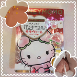 #PR #株式会社マックス1日の終わりに“汗かきエステ気分 モモヴェール”でゆったりバスタイム♡ハニーピーチの香りがふんわり広がって、まるでスパみたいな癒し時間。じんわり汗をかいて、湯上が…のInstagram画像