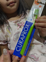 ...⭐︎クラプロックス　キッズ　子ども歯ブラシ🪥(4歳～12歳)...4歳から12歳までのお子様のために特別に設計された、小さなお口でも奥まで届くコンパクトなブラシヘッド！☑️上…のInstagram画像