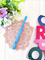 🦷✨ クラプロックス キッズ 子ども歯ブラシ✨🦷家族みんなで愛用してるクラプロックス💙毛がすっごくやわらかくて、歯ぐきにやさしいのにしっかり汚れを落としてくれるのが好き！キッズ用は、小さな…のInstagram画像