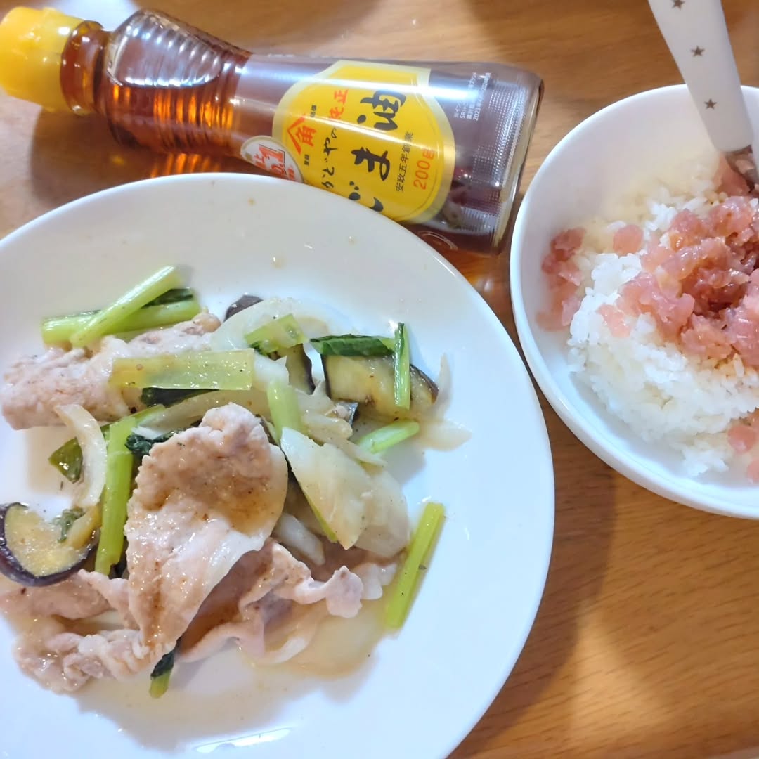 口コミ投稿：かどや 純正ごま油（200g）ごま油100％のピュアオイル✨炒めものをすると香ばしい香り…