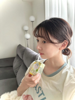 最近のお気に入りドリンクは…わたしのチカラ Q10ドリンク すこやかリズム✨美容も健康もケアしていきたいと思っていた時に出会った商品😳朝起きてすぐや、寝る前に飲むようにしているよ！【機能性表…のInstagram画像