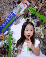 #PR #株式会社クラデンジャパン #クラプロックス使ってみた #子ども用歯ブラシ #歯ブラシ #monipla #curaprox_fan #子ども歯ブラシ #楽しく歯磨き #仕上げ磨き #オススメ…のInstagram画像